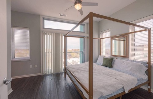 North Kansas City Apartment | City Escape - 1BR Loft 1.7 Miles - Downtown