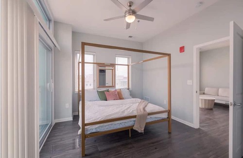 North Kansas City Apartment | City Escape - 1BR Loft 1.7 Miles - Downtown