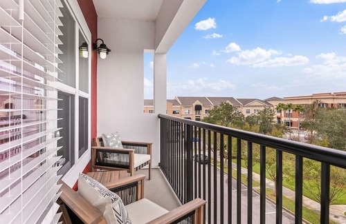 Orlando Apartment | New Unit - offers great views from balcony of downtown Orlando. Great location!