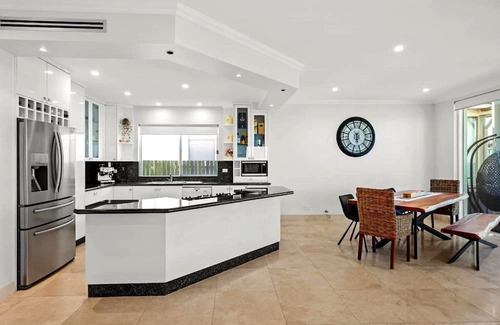 Blue Bay House | Blue Bay on the Beach