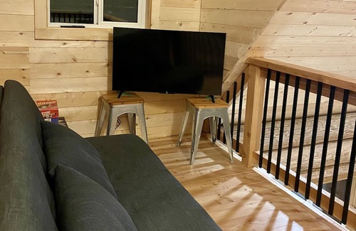 Sunshine Valley Cabin | Log cabin retreat, in beautiful Sunshine Valley, minutes from Manning Park.