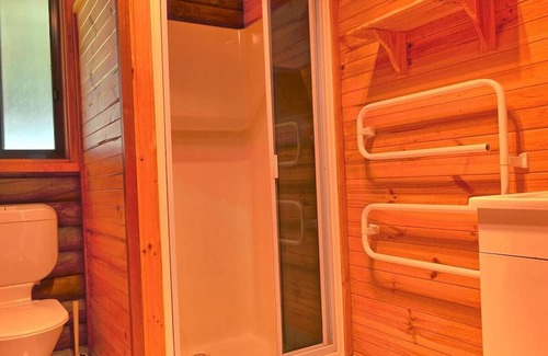 Adaminaby Cabin | Your gateway to an unforgettable holiday experience in the stunning Snowy Mountains!