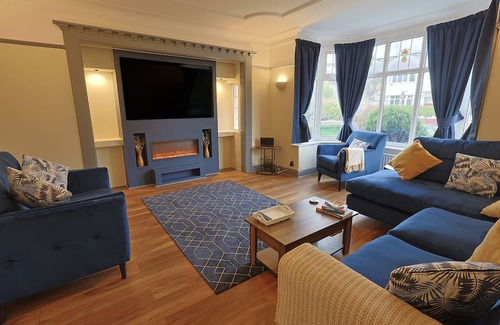 Rhos on Sea House | Waves of Memories Rhos on Sea