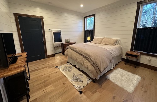Upperville House | Upperville Hunt Box