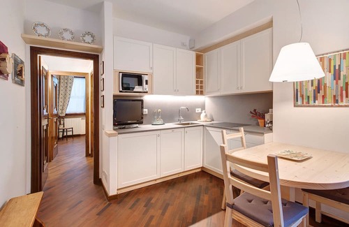 Bormio Apartment | Apartment "Bormio 4" with Mountain View & Balcony