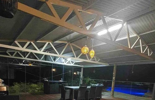 Carabooda Bed & Breakfast | JimmyRum B&B is perfect for families, couples, singles and Rum enthusiasts'