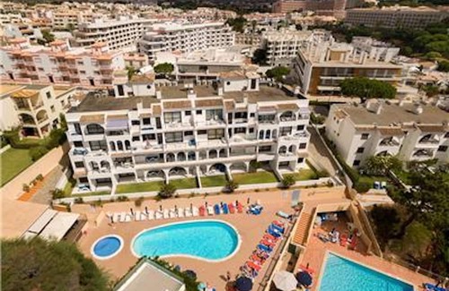 Olhos D'Agua Apartment | Incredible ApartHotel Studio