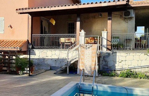 Augusta Villa | Homerez - Villa 8 km away from the beach for 6 ppl. with shared pool at Augusta