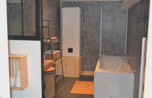 Fremifontaine House | Maison d'hôtes A la fontaine fleurie 88