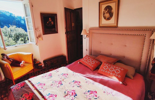Farinole House | Charming house with sea view, swimming pool and 10 minutes walk from the beach.