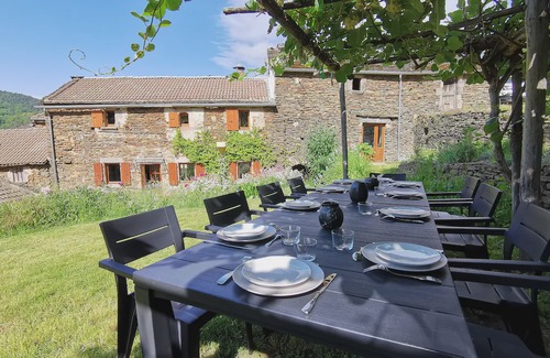 Saint-Pierre-Saint-Jean House | LARGE HOUSE TO SHARE WITH FRIENDS