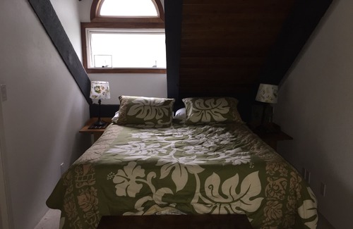 Volcano Bed & Breakfast | Volcano Acres Ranch B&B