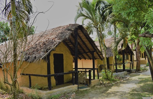 Bardia Hotel | Mango Tree Lodge