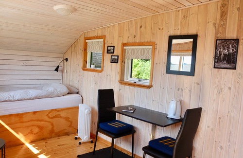 Holstebro Municipality Bed & Breakfast | Plexus Hytterne