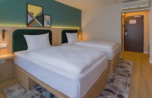 Sindelfingen Hotel | Spark by Hilton Stuttgart Sindelfingen