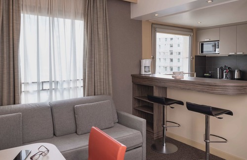 Puteaux Hotel | Aparthotel Adagio La Défense Esplanade