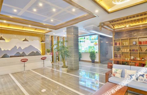 Yongding Bed & Breakfast | Zhangjiajie RuiYuan Hotel - Zhangjiajie West Railway Station - Free Pick up