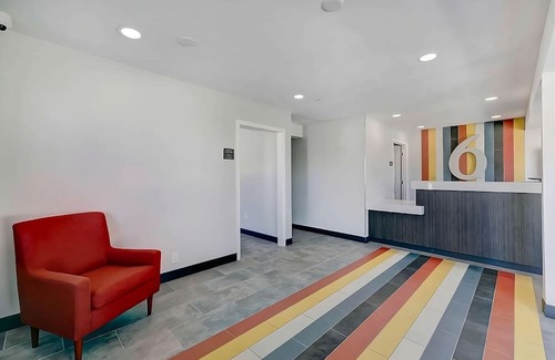 Rock Springs House | Ideal Mix of Comfort and Value! 3 Units with Free Parking, Pets are Allowed