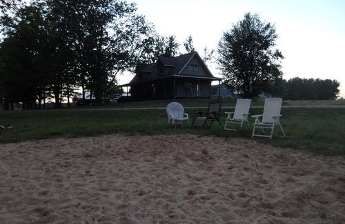 Pentwater House | Welcome to the sea!