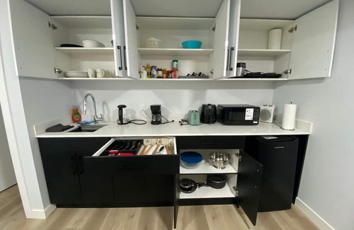 Winnipeg House | Guest Suite