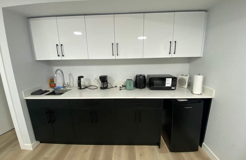 Winnipeg House | Guest Suite