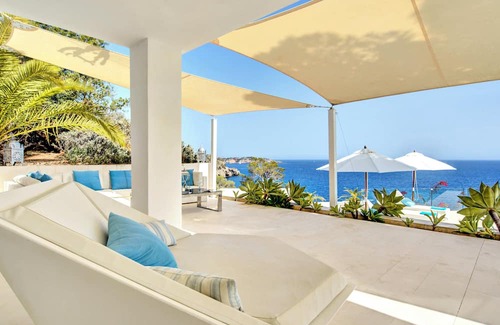 Bouvet Island House | TREMENDOUS HOUSE " PEARL" IN THE BEST AERA OF IBIZA ON THE FRONT LINE OF SEA
