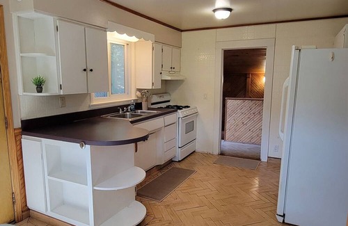 Valley House | Cozy House in Syracuse Valley Neighborhood