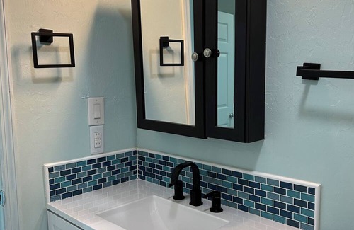 Lehigh Acres Apartment | Soothing apartment with AC in Lehigh Acres