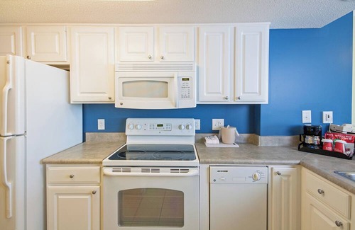 Myrtle Beach Hotel | 4 Family-Ready Rooms with Stunning Ocean Views and Walkable Attractions