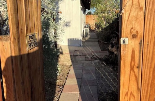 El Centro Apartment | Charming ADU in El Centro with AC