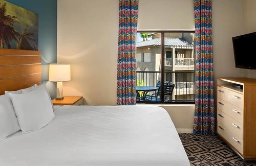 Terra Lago Resort | Indio Oasis: 1 Bedroom Villa near Coachella & Golf- Worldmark Indio Resort