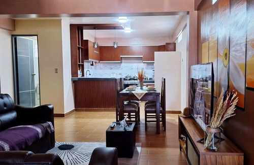 Uyuni Apartment | Enjoyable 2-bedroom, 2-bathroom apartment with heating and Wi-Fi in Uyuni