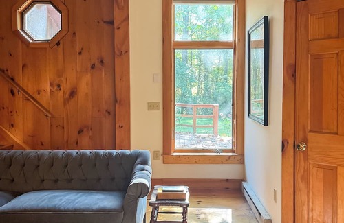 Hawley House | Secluded Family Getaway w/On-Site Creek in Hawley