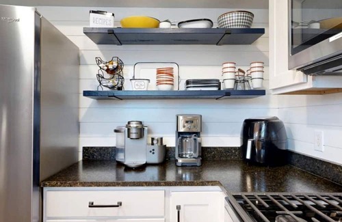 College Station Cottage | Cozy Modern Farmhouse Retreat Near Central Park in College Station, Texas