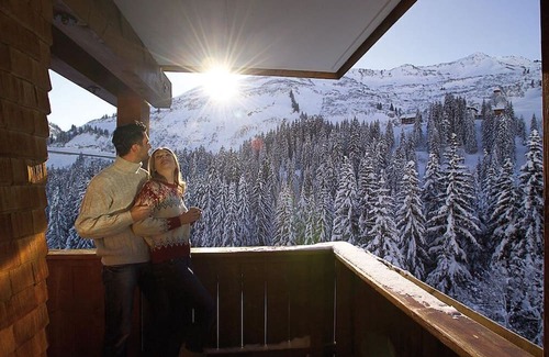 Damuels House | Double room Alpine Lifestyle with breakfast - Berghotel Madlener