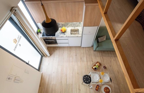 Sao Mamede de Infesta House | Authentic Studio 2 with Terrace by HostWise