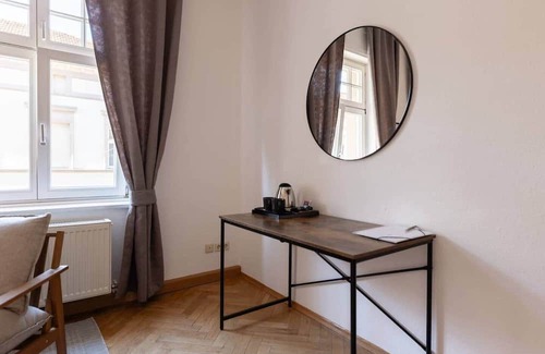 Stendal House | To complete