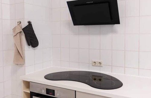 Stendal House | To complete