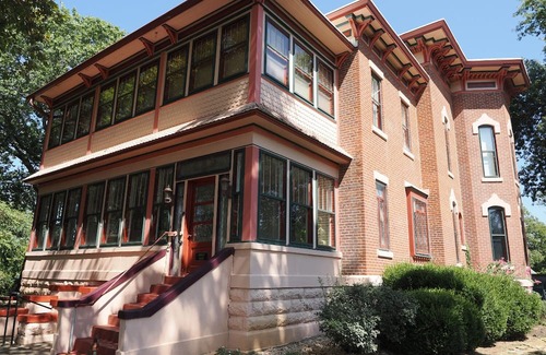 Fort Scott House | The Kingfisher Inn!!