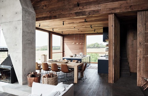 Wensleydale House | Rustic Luxury off The Great Ocean Road in Victoria Australia