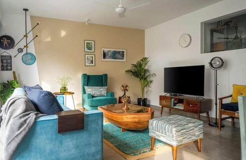 Reis Magos Apartment | ElReino - 2bhk Designer Apt with Private Garden