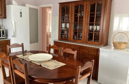 Altares House | Holiday Home 'Das Cales - Grande' with Sea View, Wi-Fi and Air Conditioning