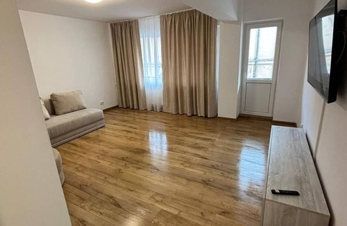 Ploiesti Apartment | Zaya Downtown Ploiesti