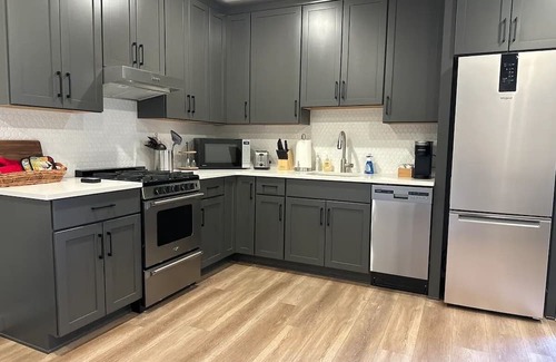 Parker Apartment | New Cozy Fully Furnished Studio Lone Tree