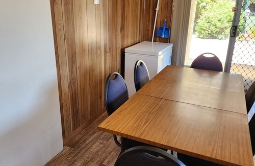 Bemm River Cabin | Cosy Nook - Flat 3 - Spacious, well equipped holiday unit