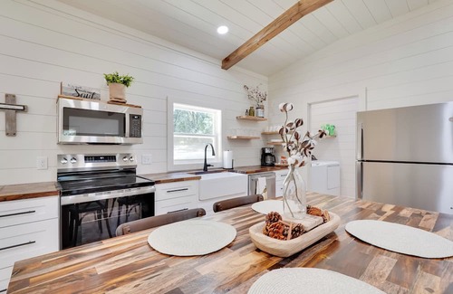 Millen Cottage | 6 Mi to Magnolia Springs SP! Modern Cottage Living