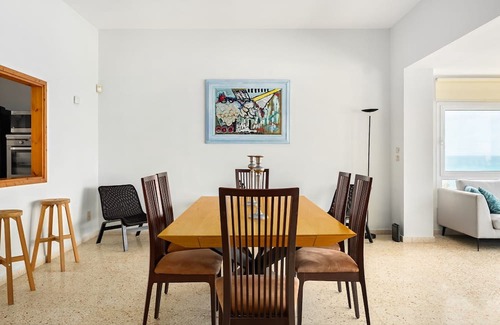 Hefer Valley Villa | Cliffside Rustic & Charming Villa by FeelHome