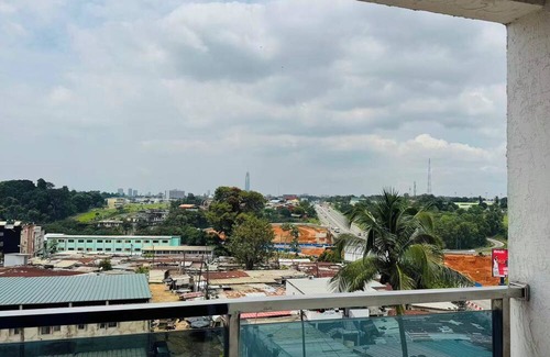 Le Plateau Apartment | 2-bedroom apartment in amazing Abidjan with fitness room, AC