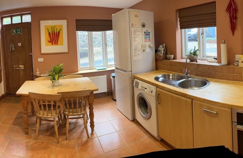 Saffron Walden Cottage | Spacious, comfortable, modern cottage, 5 minutes to Saffron Walden town Centre.