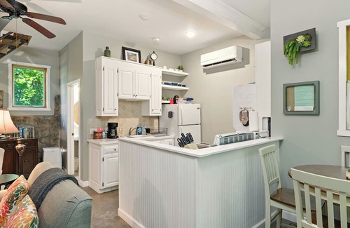 Rawley Springs Cabin | Cozy Cabin on the River